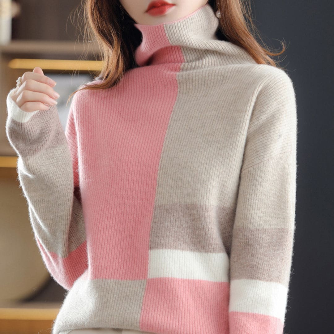 Yvonne | Color Block Turtleneck Sweater with Soft Knit and Relaxed Fit