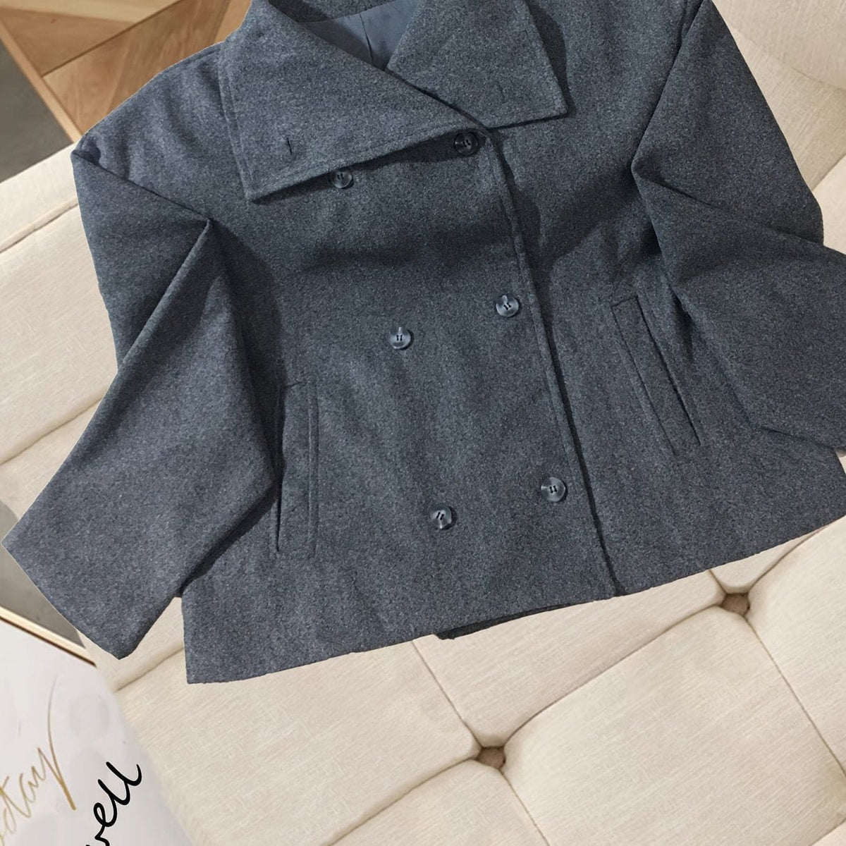 Isla | Double Breasted Cropped Blazer with Notch Lapel and Tailored Silhouette