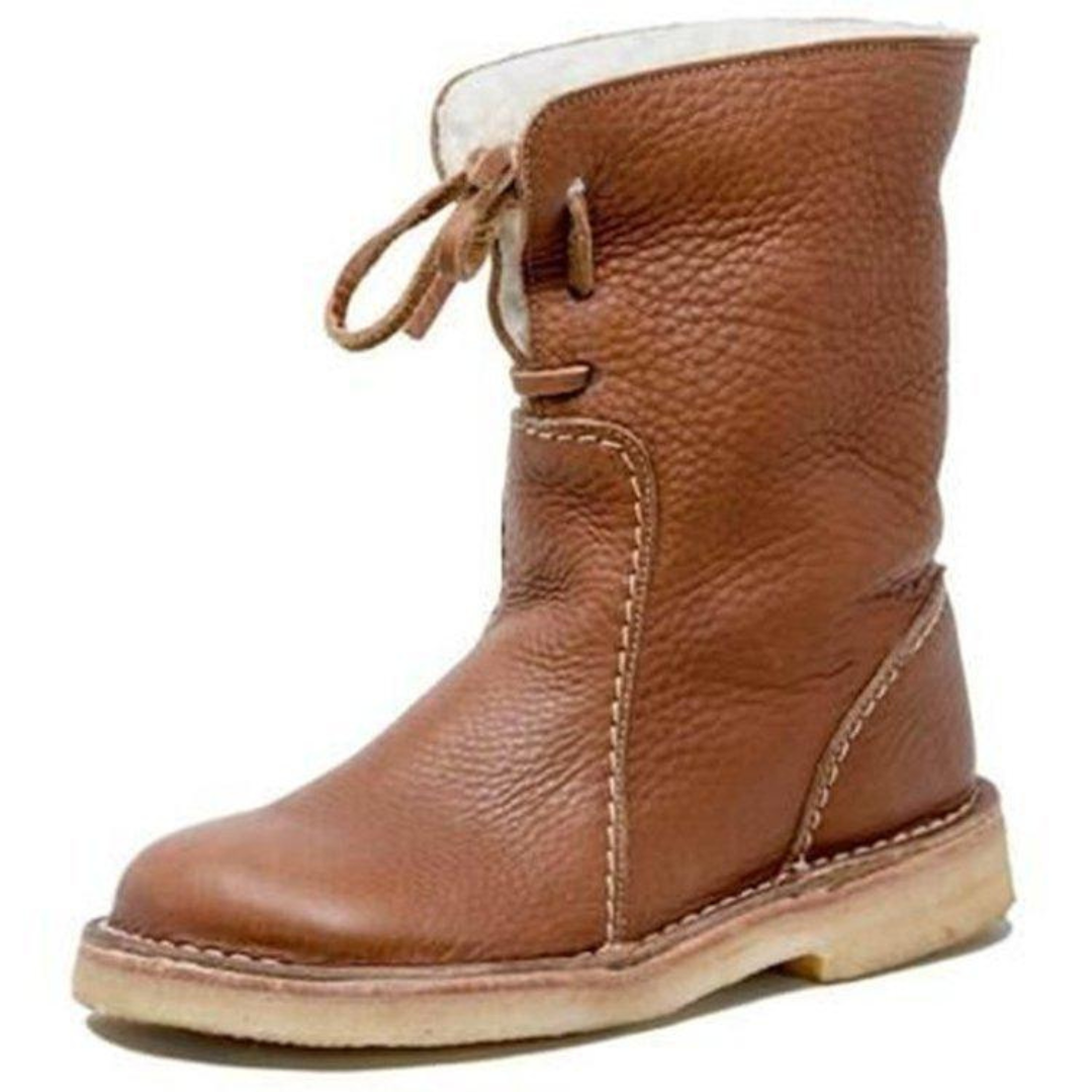 Gemma | Lace-Up Ankle Boots with Contrast Sole and Textured Leather Upper