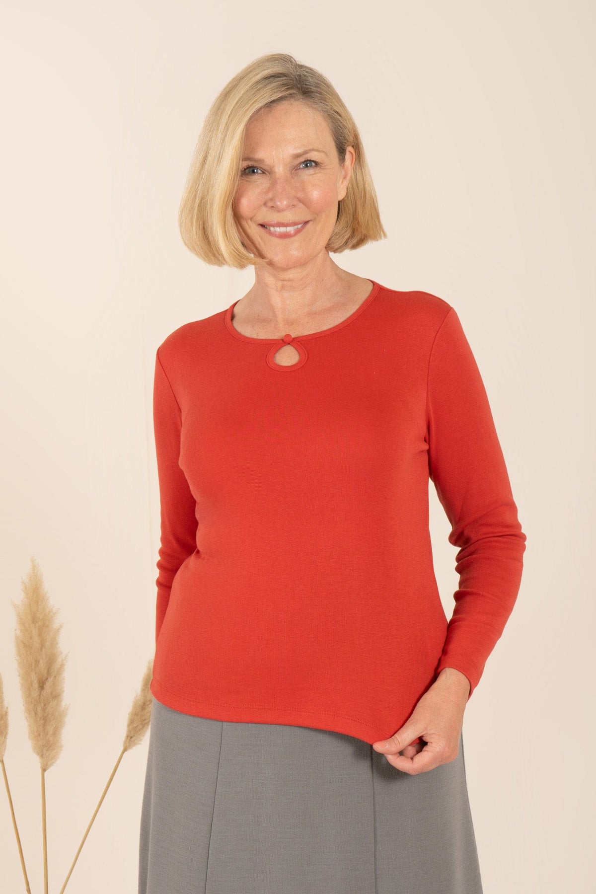 Erin | Long sleeve keyhole neckline top in sage green