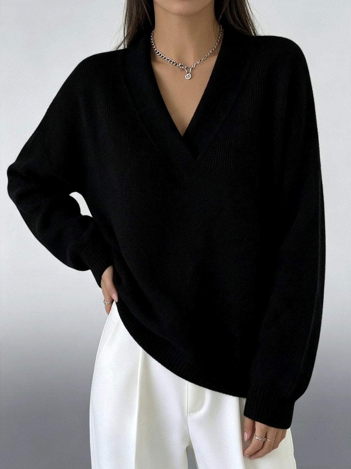Georgina | Oversized pink v-neck knit sweater with ribbed trims