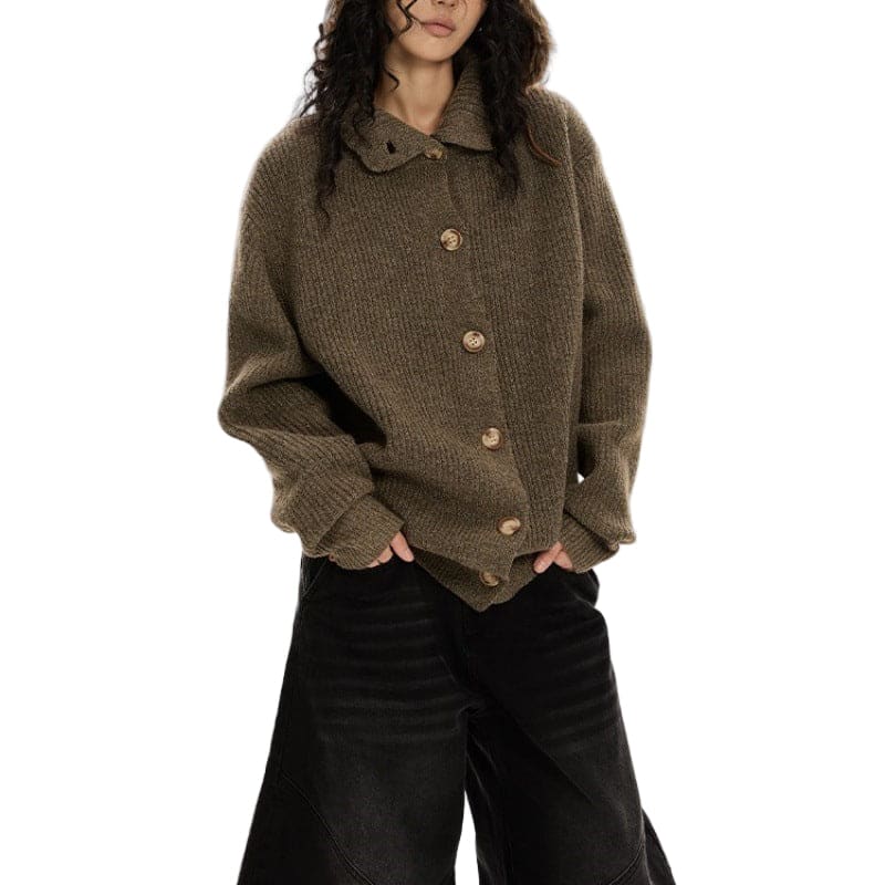 A model wears a collared button front cardigan with dropped shoulders and long sleeves._2