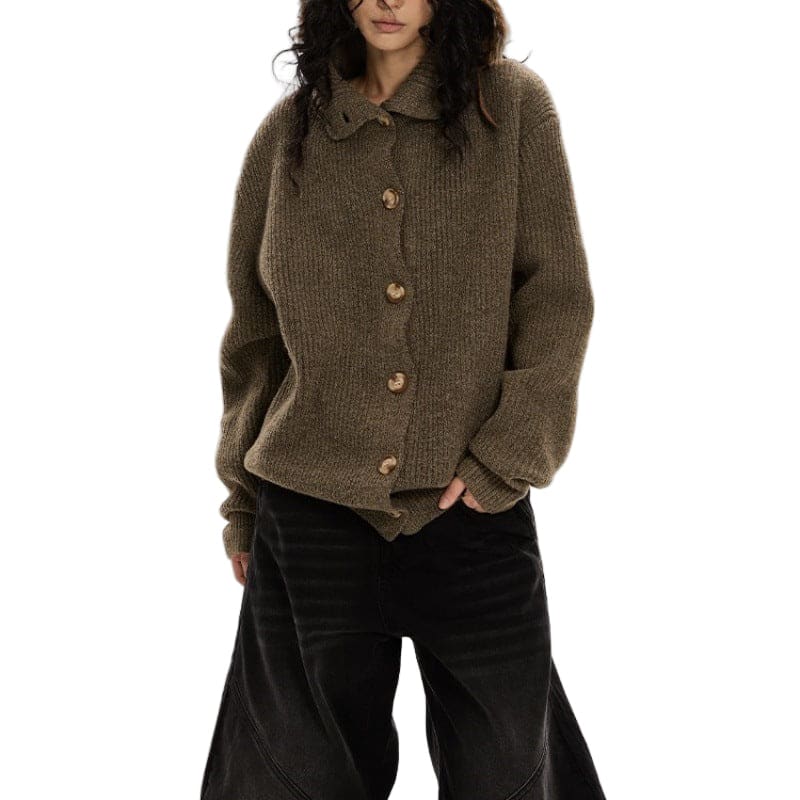 A model wears a collared button front cardigan with dropped shoulders and long sleeves._3