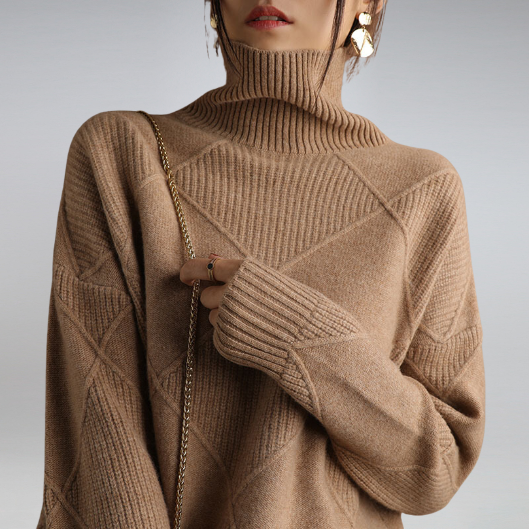 Samantha | Oversized Turtleneck Sweater with Ribbed Detailing and Relaxed Fit