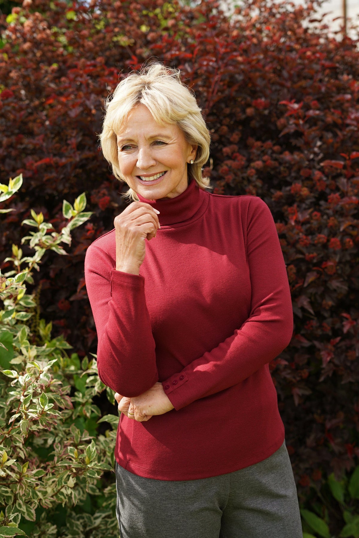 Ella | Long sleeve turtleneck top with buttoned cuff detail